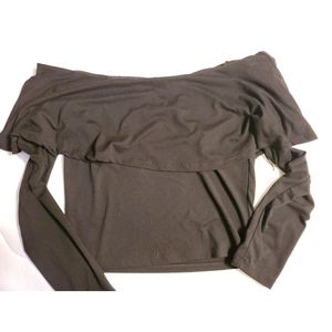 Crop off the shoulder long sleeve